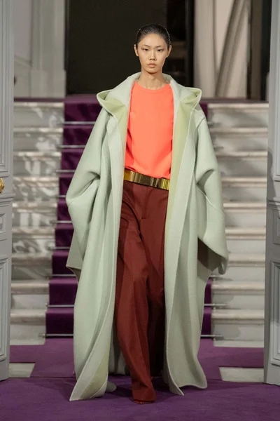 Look 39